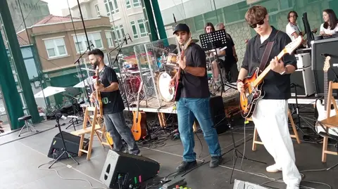 Festival da Escola de Musica da Rua de Carballo banda