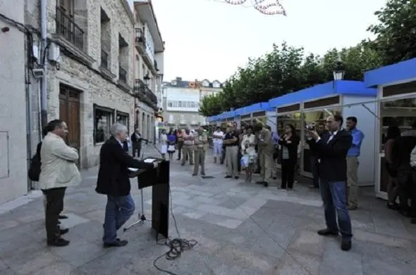 Imaxe da Feira do Libro de Cee de 2010