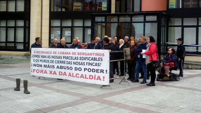 Concentracion dos Vecinos de Cabana