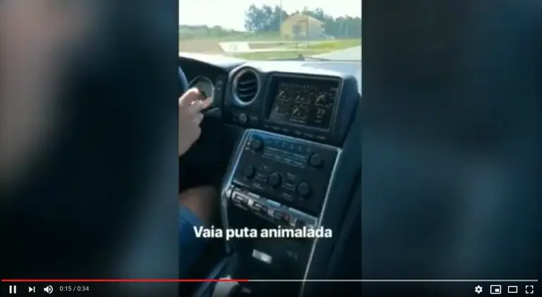 Conducindo a 200 kmh por Ponteceso