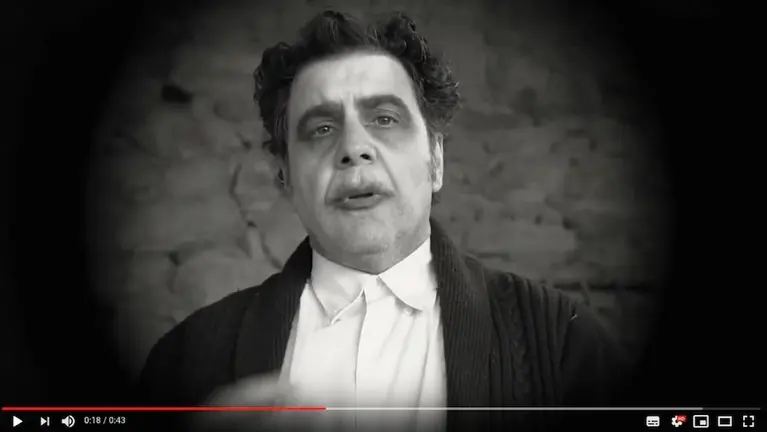 Victor Mosqueira protagoniza Premios Darwin