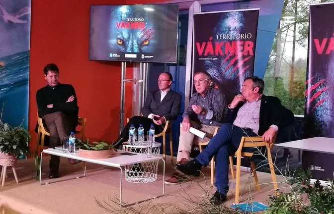 Anton Pombo Francisco Sigul e Manuel Vilar e De la Rierra no Territorio Vakner copia