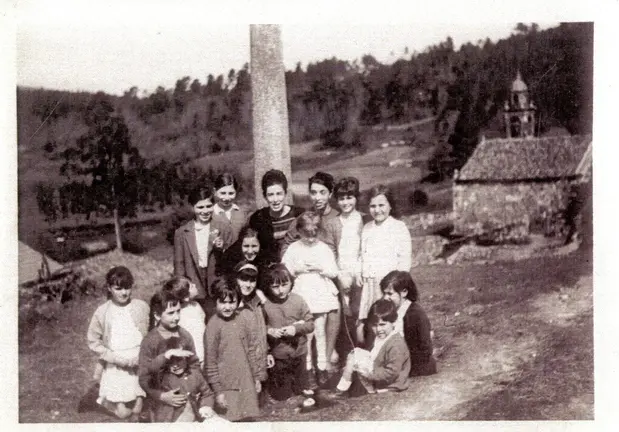 escola atan-Mazaricos