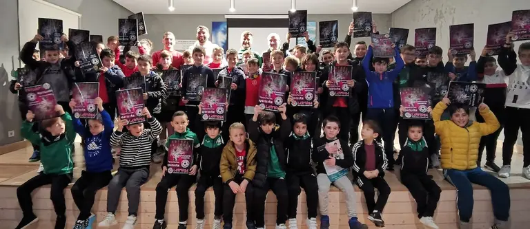 Presentacion do Album de Cromos en Fisterra 1200