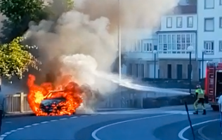 incendio coche corcubion