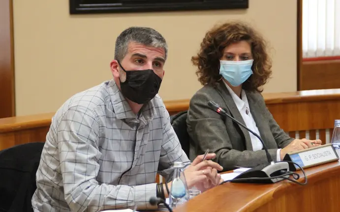 Martín Seco parlamentario socialista