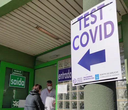 Test Convid no Centro de Saude de Carballo