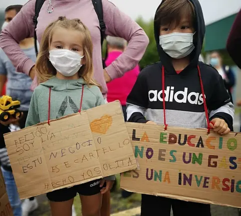 Concentracion do CEIP Areouta contra os recortes 4