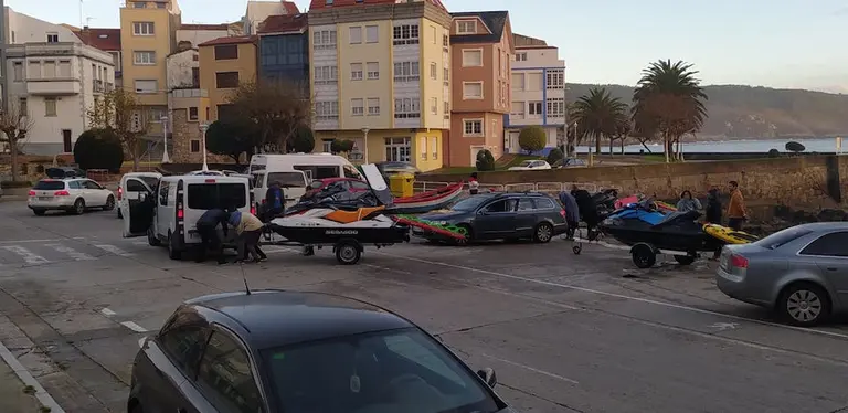 Surfeiros en Corme 2