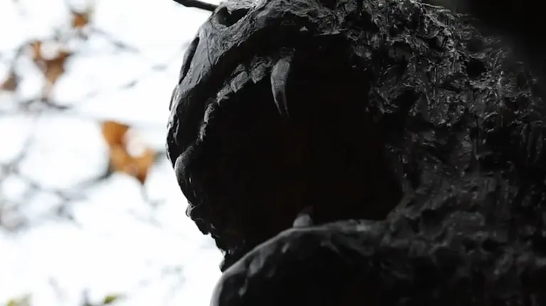 O Vakner parte da escultura