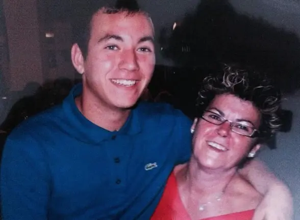 Álvaro García Fernández coa sua nai Maria Carmen