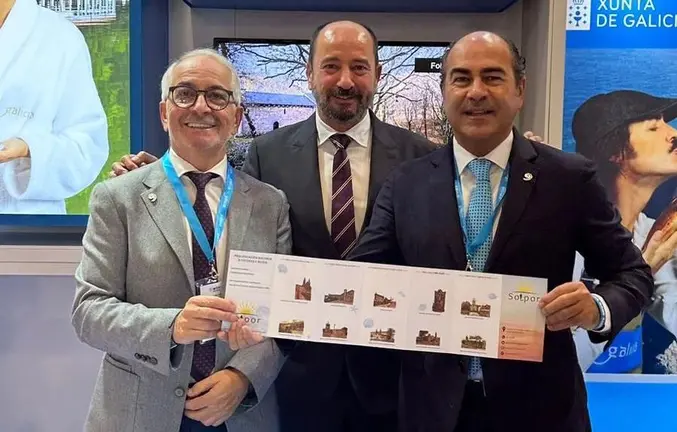 Jesus Picallo Xose Manuel Merelles e Cesareo Pardal na WTM de Londres copia