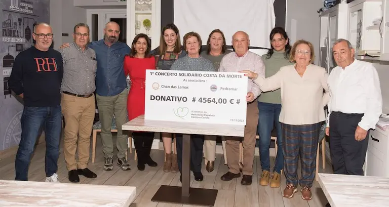 Recadacion solidaria AECC Carnota Quilmas Pindo