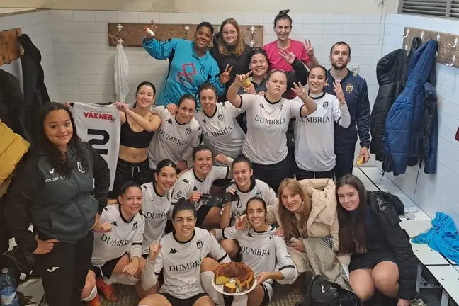 Dumbria feminino tras golear ao Muxi