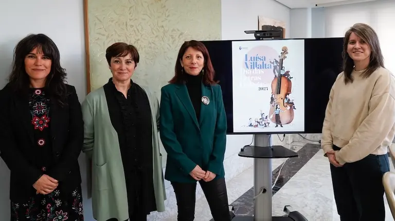 Diana varela Punal e Soledad Agra cos premios Normaliacion