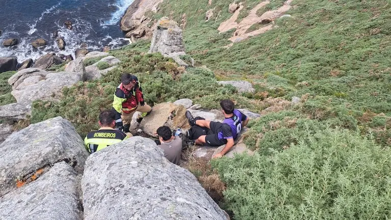 Rescate no Camino dos Faros en Muxia