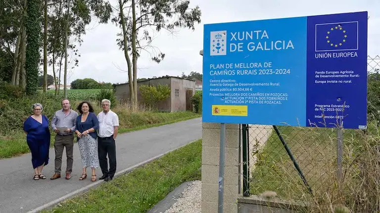 Belen Docampo cos caminos rurais malpica