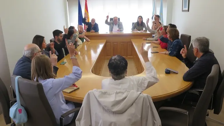 2024.09.11.- Pleno extraordinario na Laracha setembro 22024