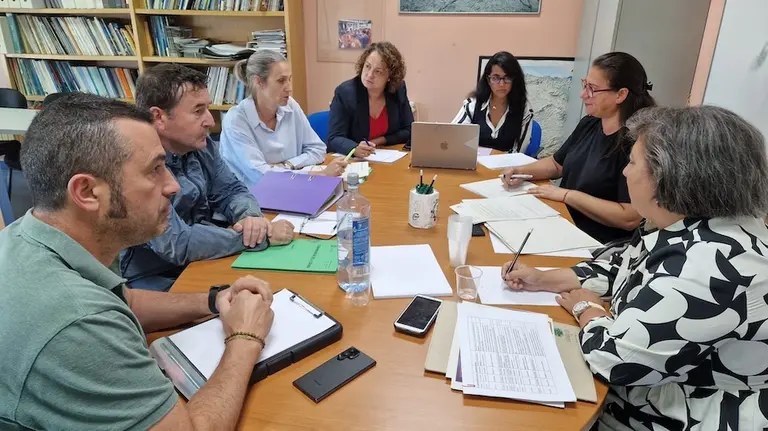 Mesa Vioxen Carballo