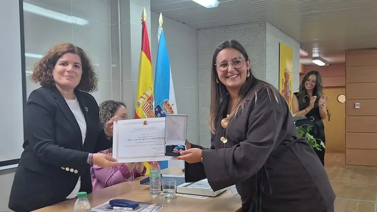 Ana Suarez coa Subdelegada do Goberno Maria Rivas