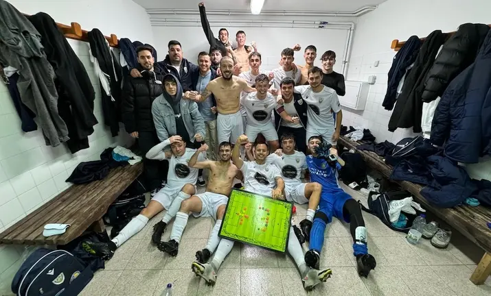 O Soneira celebrando o liderato