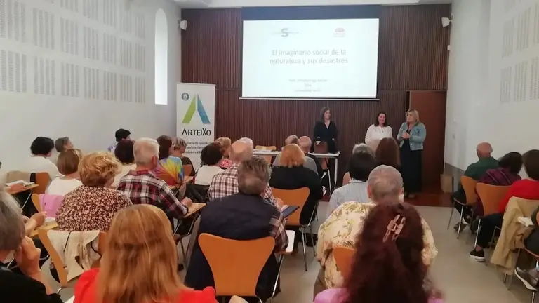 Universidade Senior de Carballo 2 copia