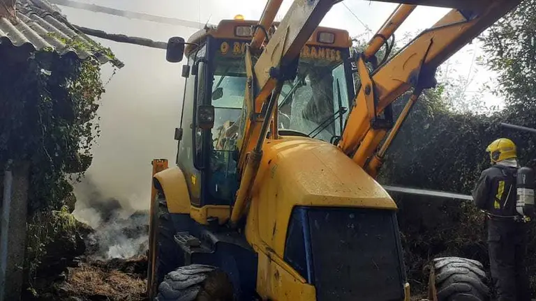 Incendio alpendre Cabana