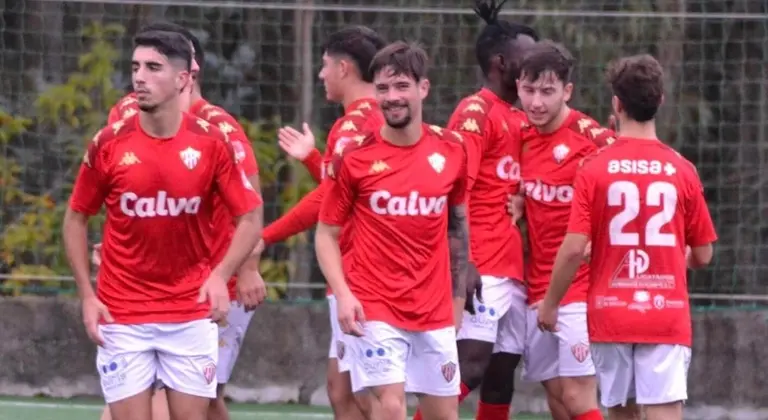 Sofan B celebrando un tanto ante o Volantes