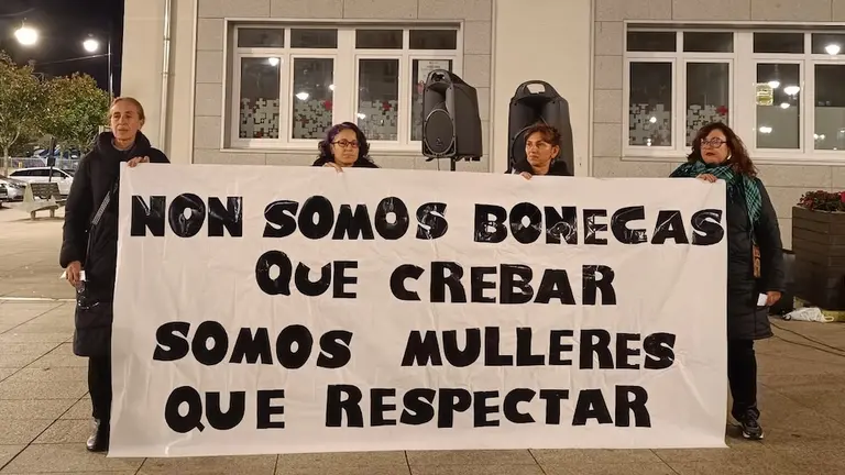 25N en Cee con Buserana