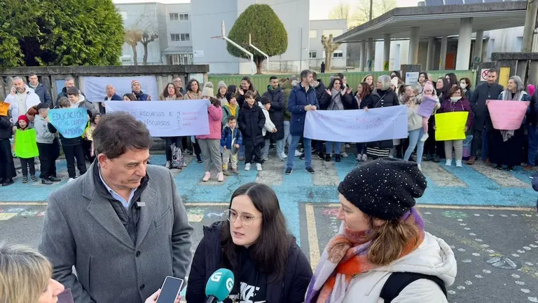 Besteiro CEIP Bergantiños Carballo 121224 02