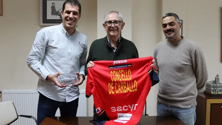 26122024 recepcion_mauro_montero Carballo fisio seleccion espanola balonman