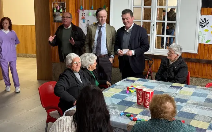 CASA DO MAIOR na Casa dos Vecinos do Couto-Ponteceso