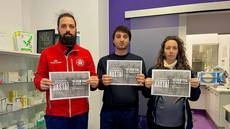 Clínica Veterinaria Adrisa en Cee Para