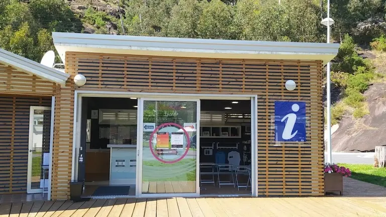 Oficina de Turismo do Ezaro