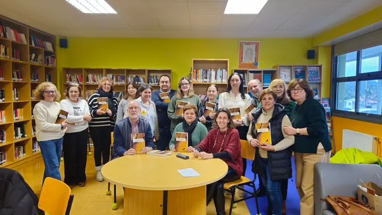 Rosa Aneiros no Club de Lectura IES Ponte do Porto