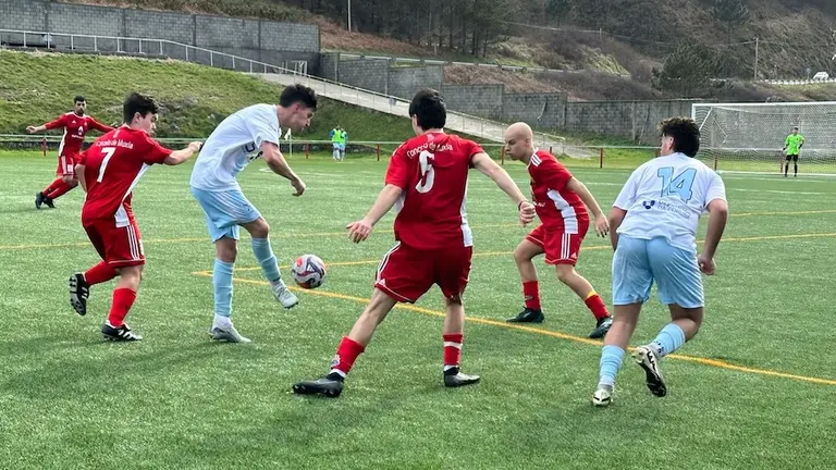 Muxia B - Sporting Zas en Arlina-Foto-Noe 2