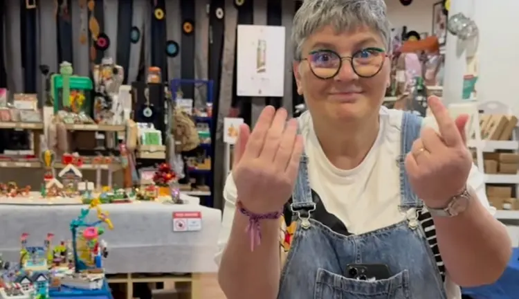 Flavia Wonderbrickss