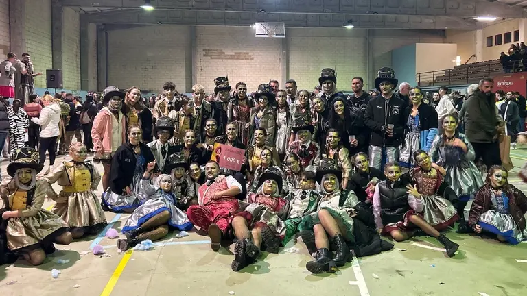 Entroido Bainas 2025-Os da Charca campions