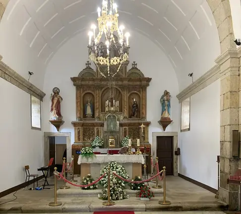 Igrexa de San Antonio de Agualada-interior