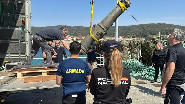 Canón pecio Fisterra 2