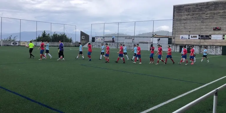 Muros e Porteno no Eleuterio BalayoFoto-Parker