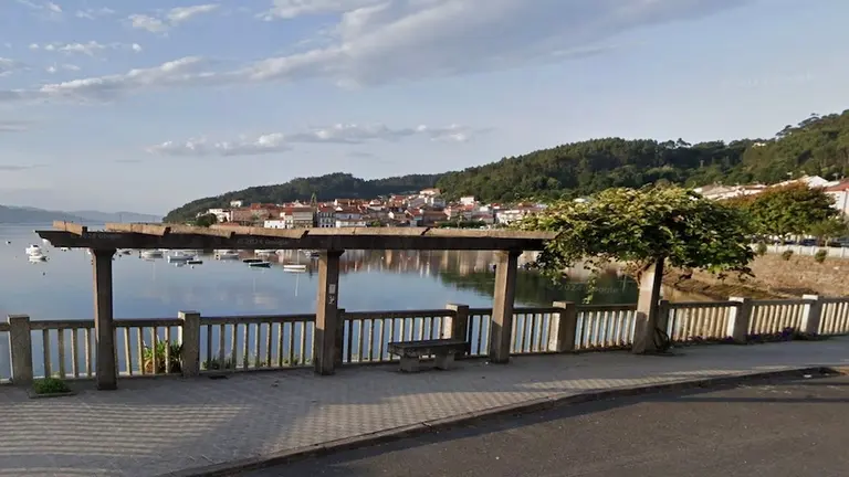 Miradoiro Orquesta La Palma Paseo Corcubion