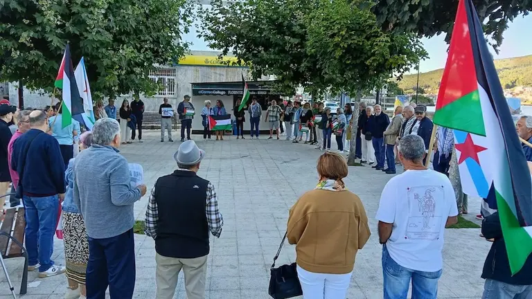 Concentracion por Palestina en Corcubion