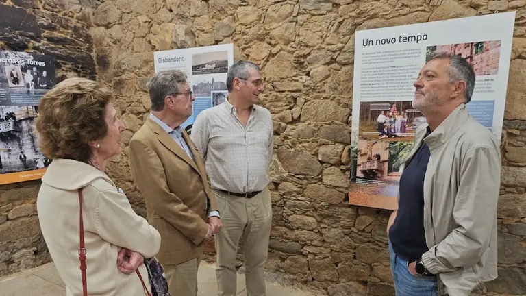 Visita a Expo de Riobóo nas Torres do Allo