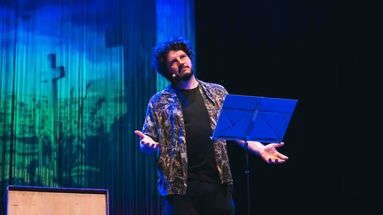 Aine-Aquí Tou-Foto1_HD