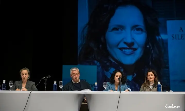 Presentacion do libro A Voz Silenciada de Guadalupe Vazquez Formoso-Foto-Juan Louro