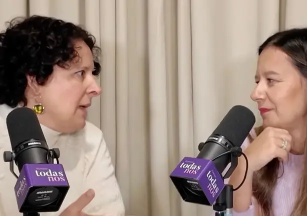 Mariana e Patricia Vaquero no anterior episodio do podcast Todas Nos