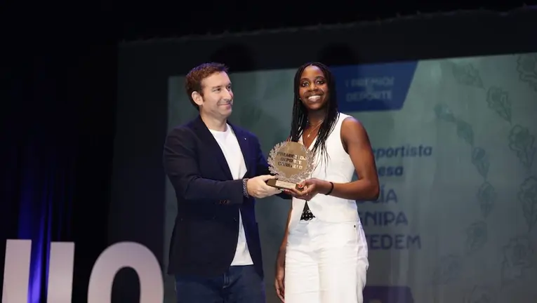 Lucía Ngnipa Nintedem Mellor Promesa do Deporte de Carballo 2025