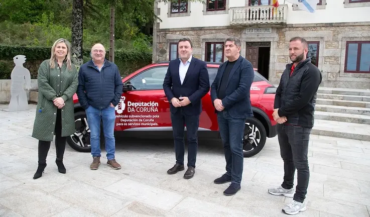 Vehículo SAF Dumbría 