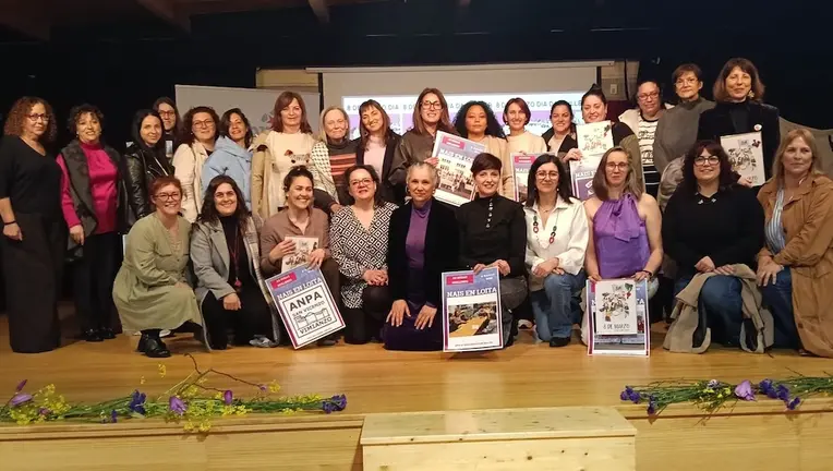 Homenaxe ás mulleres das ANPA&rsquo;s da Costa da Morte BNG Muxia